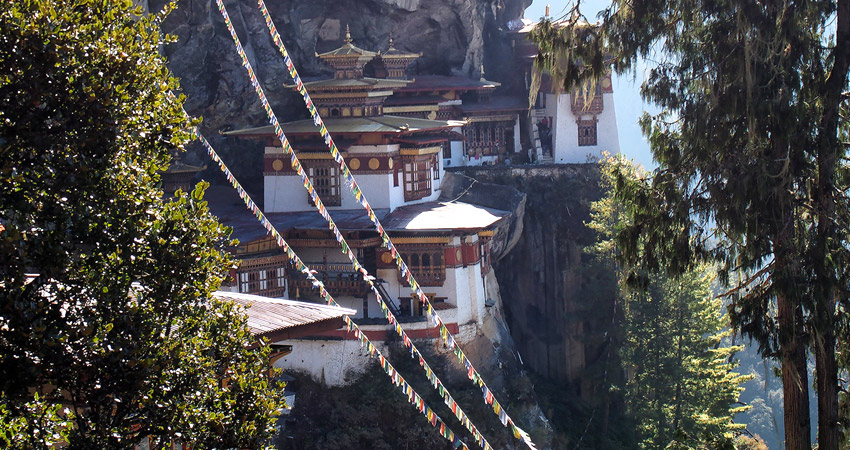nepal tibet Bhutan tour