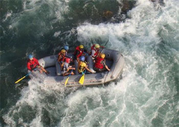Nepal rafting