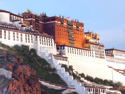 tibet is open for travelers