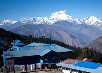 Annapurna tayanch lageri Poon tepaligi orqali sayohat