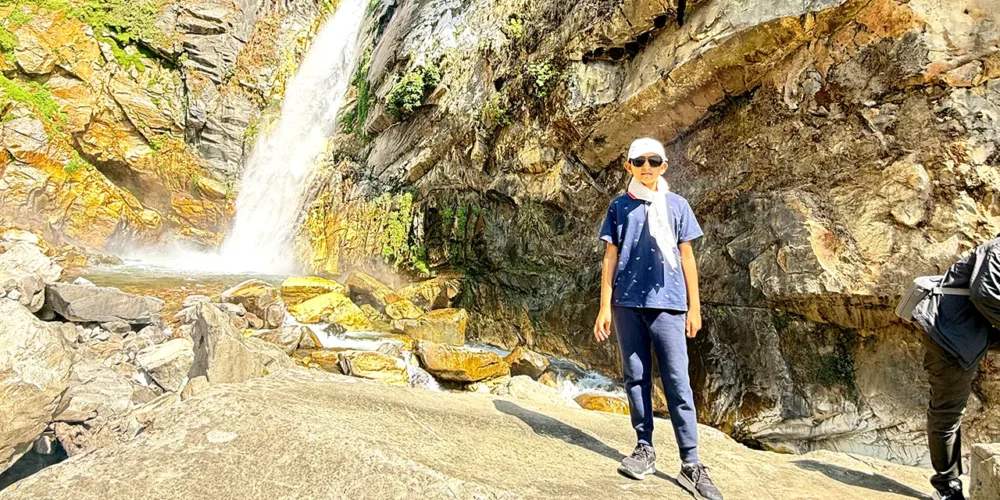 Honey Hunting Tour in Nepal