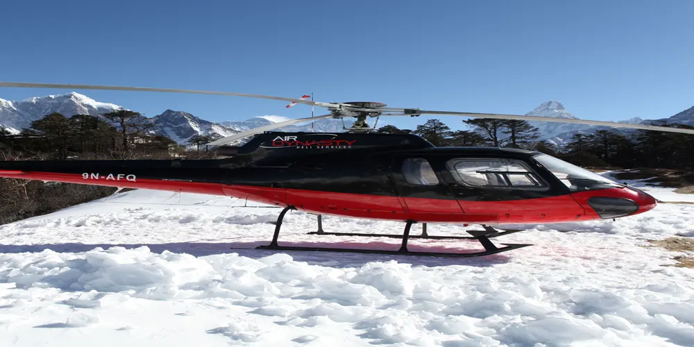 Helicopter to hotel everest view 