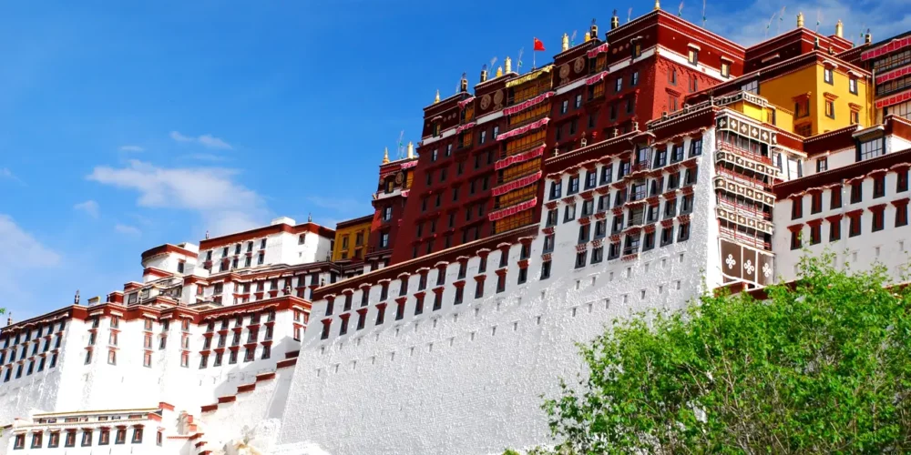 Potala Palace on Xizang Tour - 4 days