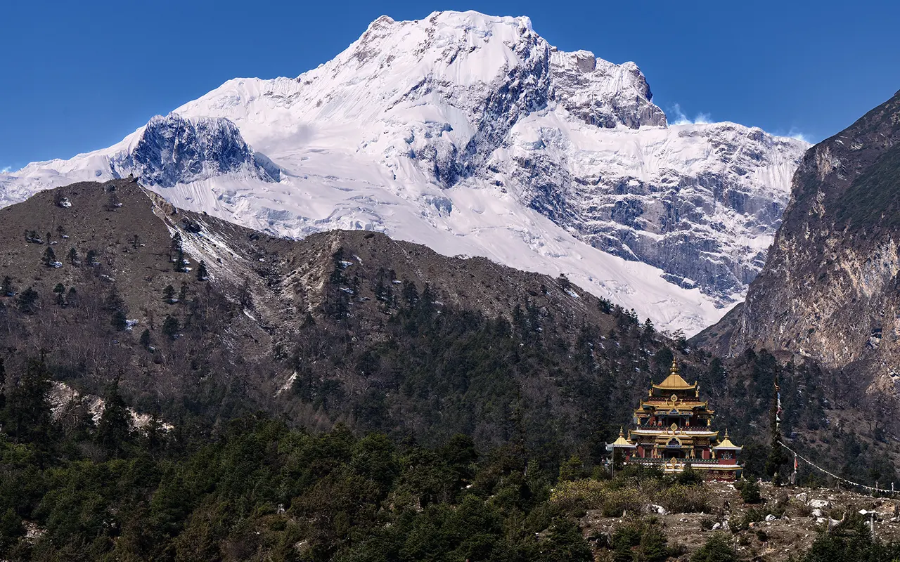 Manaslu Trek Cost And Permit Fees