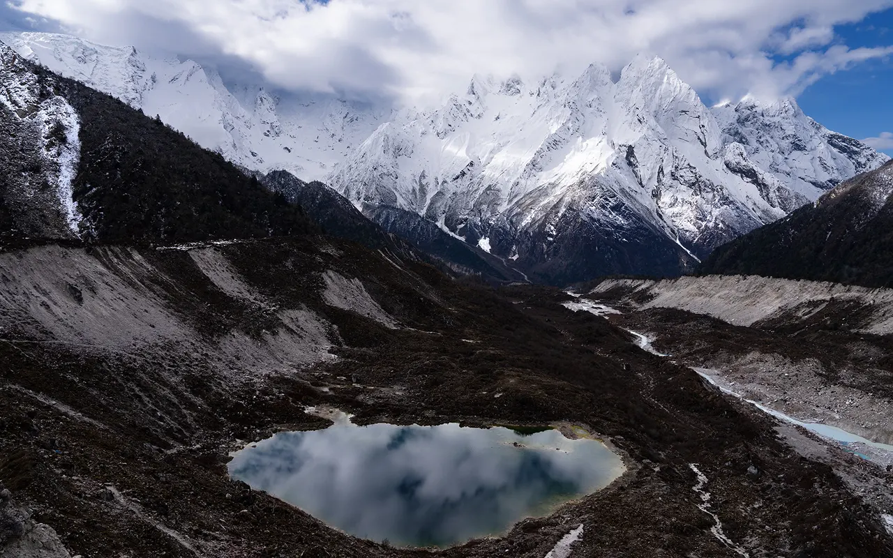 Ultimate Manaslu Circuit Trek Budget